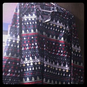 Holiday button up